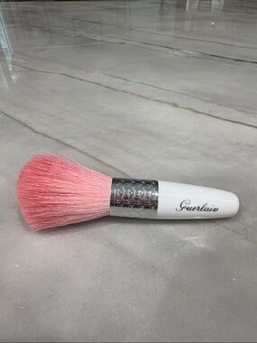 GUERLAIN Meteorites Brush NEW